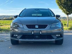 Braun Gebraucht 2016 Seat Leon X-Perience 4Drive Kombi | 16.860 € (Teuer)