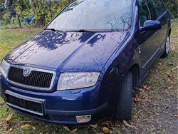 Blau Gebraucht 2002 Skoda Fabia Kleinwagen | 1.999 € (Teuer)