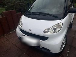 Weiß Gebraucht 2007 Smart ForTwo Coupé Pure Kleinwagen | 4.700 €