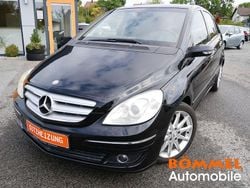Schwarz Gebraucht 2006 Mercedes B200 Van / Kleinbus | 4.985 € (Fairer Preis)