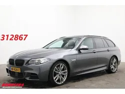 Grau Gebraucht 2016 BMW M550 Performance Limousine | 16.450 €
