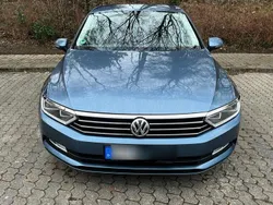 Blau Gebraucht 2015 VW Passat Comfortline Limousine | 12.500 € (Guter Preis)