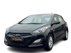 Schwarz Gebraucht 2014 Hyundai i30 Edition Kleinwagen | 6.980 € (Fairer Preis)