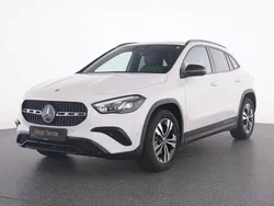 Unilack polarweiß Gebraucht 2024 Mercedes GLA250 Progressive SUV | 42.885 € (Guter Preis)