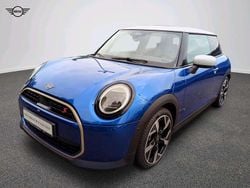 Blau Gebraucht 2024 Mini Cooper S Favoured Kleinwagen | 32.205 € (Guter Preis)