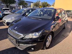 Schwarz Gebraucht 2015 Peugeot 308 Active Limousine | 3.990 €
