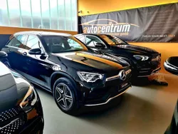 Schwarz Gebraucht 2021 Mercedes GLC300e AMG SUV | 39.900 € (Fairer Preis)
