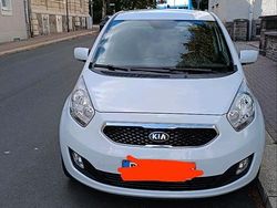 Weiß Gebraucht 2014 Kia Venga Kleinwagen | 6.250 €