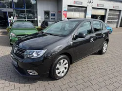 Schwarz Gebraucht 2018 Dacia Sandero Essentiel Kleinwagen | 7.676 € (Fairer Preis)