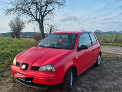 Rot Gebraucht 2003 Seat Arosa Kleinwagen | 1.500 € (Etwas zu teuer)