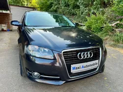 Grau Gebraucht 2011 Audi A3 Sportback Attraction Limousine | 5.999 € (Guter Preis)