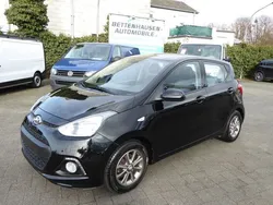 Schwarz Gebraucht 2014 Hyundai i10 Edition Kleinwagen | 6.990 € (Fairer Preis)