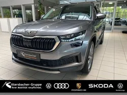 Graphitegrau metallic met. Gebraucht 2022 Skoda Kodiaq Tour SUV | 31.990 € (Fairer Preis)