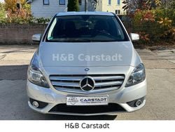 Silber Gebraucht 2014 Mercedes B180 Van / Kleinbus | 9.990 € (Guter Preis)