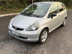 Silber Gebraucht 2004 Honda Jazz Kleinwagen | 2.600 € (Etwas zu teuer)