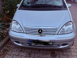 Silber Gebraucht 2002 Mercedes A140 Avantgarde Van / Kleinbus | 1.950 €