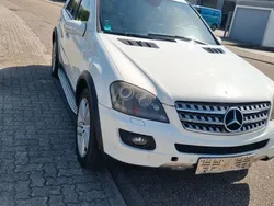 Weiß Gebraucht 2008 Mercedes ML320 SUV | 6.799 € (Guter Preis)
