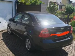Schwarz Gebraucht 2009 Chevrolet Aveo Limousine | 2.000 € (Teuer)