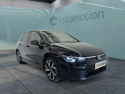 Schwarz Gebraucht 2024 VW Golf VIII R-line Limousine | 28.930 € (Guter Preis)