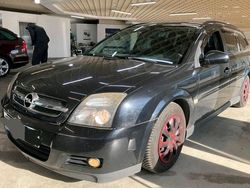 Schwarz Gebraucht 2004 Opel Vectra Edition Kombi | 1.999 € (Fairer Preis)