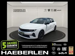 Arktis weiß Gebraucht 2024 Opel Astra GS Line Limousine | 22.890 € (Guter Preis)