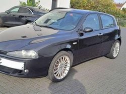 Schwarz Gebraucht 2006 Alfa Romeo 147 Kleinwagen | 900 € (Guter Preis)