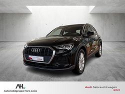 Mythosschwarz metallic Gebraucht 2021 Audi Q3 Ambiente SUV | 28.795 € (Guter Preis)