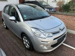 Grau Gebraucht 2015 Citroën C3 Exclusive Kleinwagen | 10.500 € (Etwas zu teuer)
