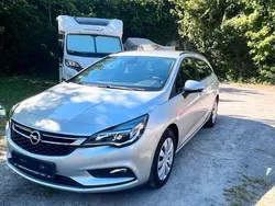 Grau Gebraucht 2016 Opel Astra Edition Kombi | 8.399 € (Fairer Preis)