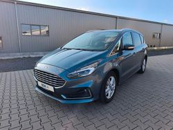Blau Gebraucht 2020 Ford S-MAX Titanium Van / Kleinbus | 19.999 € (Guter Preis)