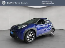 Blau Neu 2025 Toyota Aygo Kleinwagen | 19.790 €