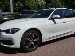 Weiß Gebraucht 2016 BMW 320 Kombi | 15.990 € (Fairer Preis)