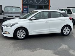 Weiß Gebraucht 2017 Hyundai i20 GO! Limousine | 7.499 € (Fairer Preis)