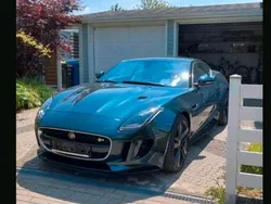 Grün Gebraucht 2017 Jaguar F-Type R Coupé | 46.000 €