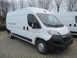 Weiß Gebraucht 2023 Opel Movano Van | 26.763 € (Fairer Preis)