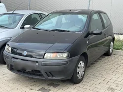 Gebraucht 2000 Fiat Punto Kleinwagen | 1.000 € (Etwas zu teuer)