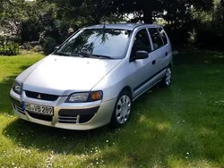 Silber Gebraucht 2004 Mitsubishi Space Star Kombi | 2.300 €