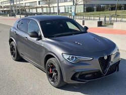 Grau Gebraucht 2020 Alfa Romeo Stelvio Quadrifoglio SUV | 54.545 € (Etwas zu teuer)