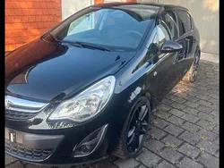 Schwarz Gebraucht 2011 Opel Corsa Kleinwagen | 2.900 € (Fairer Preis)