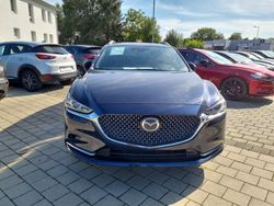 Deep crystal blue Gebraucht 2024 Mazda 6 Takumi-Line Kombi | 39.460 € (Teuer)