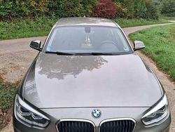 Grau Gebraucht 2015 BMW 118 Kleinwagen | 14.800 € (Teuer)