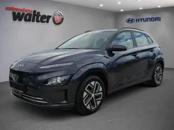 Dark knight / mic Gebraucht 2023 Hyundai Kona Select SUV | 18.990 € (Guter Preis)