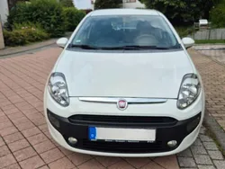 Weiß Gebraucht 2010 Fiat Punto Evo Racing Kleinwagen | 3.500 € (Fairer Preis)