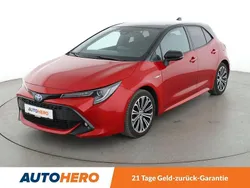 Rot Gebraucht 2019 Toyota Corolla Club Limousine | 16.890 € (Guter Preis)