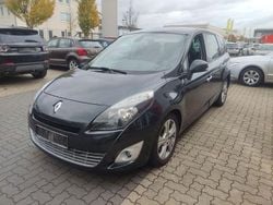 Schwarz Gebraucht 2011 Renault Scénic III Dynamique Van / Kleinbus | 2.800 € (Superpreis)