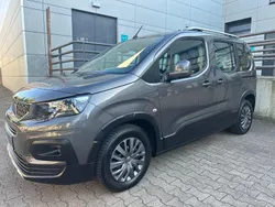 Braun Gebraucht 2020 Peugeot Rifter Allure Van / Kleinbus | 13.980 € (Fairer Preis)