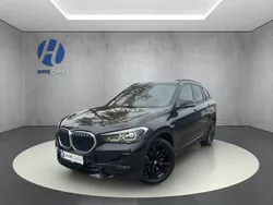 Black sapphire metallic Gebraucht 2021 BMW X1 Sport Line SUV | 31.970 € (Fairer Preis)