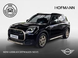 Midnight black metallic Gebraucht 2024 Mini Countryman Favoured SUV | 39.950 € (Superpreis)