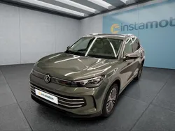 Grün Gebraucht 2025 VW Tiguan SUV | 42.949 € (Fairer Preis)
