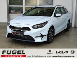 Cassa white Neu 2025 Kia Ceed Sportswagon Play Kombi | 23.868 € (Guter Preis)